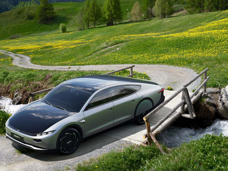 fully solar powered car