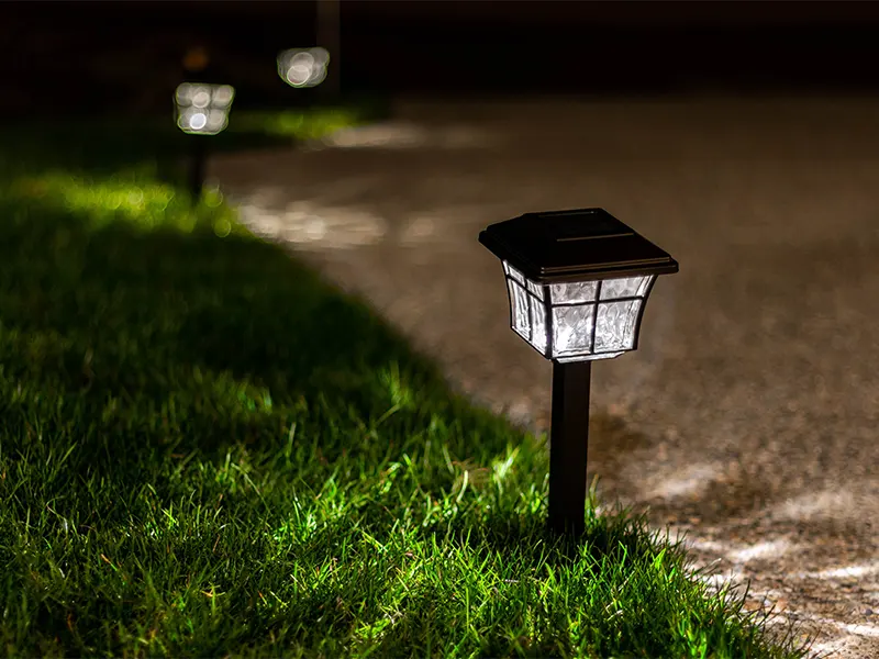 How long do solar lights stay on at night