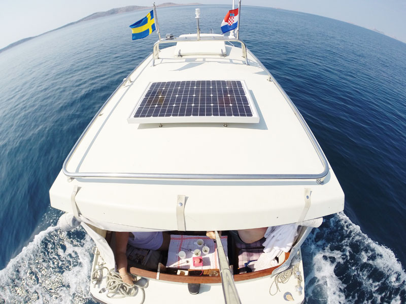 How To Select And Use 100 Watt Solar Panel For Boat