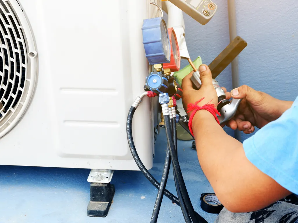 Fan installed near the Inverter unit